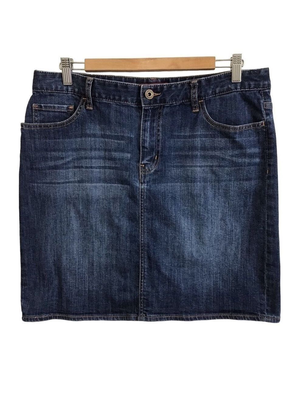 TOMMY Hilfiger jeans denim skirt high rise waisted dark blue pockets preppy 32